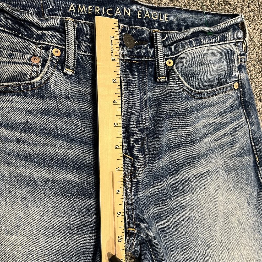 American Eagle Jeans Mens 28x28 Blue Straight Medium Wash Preppy Stretch Denim - Picture 11 of 12